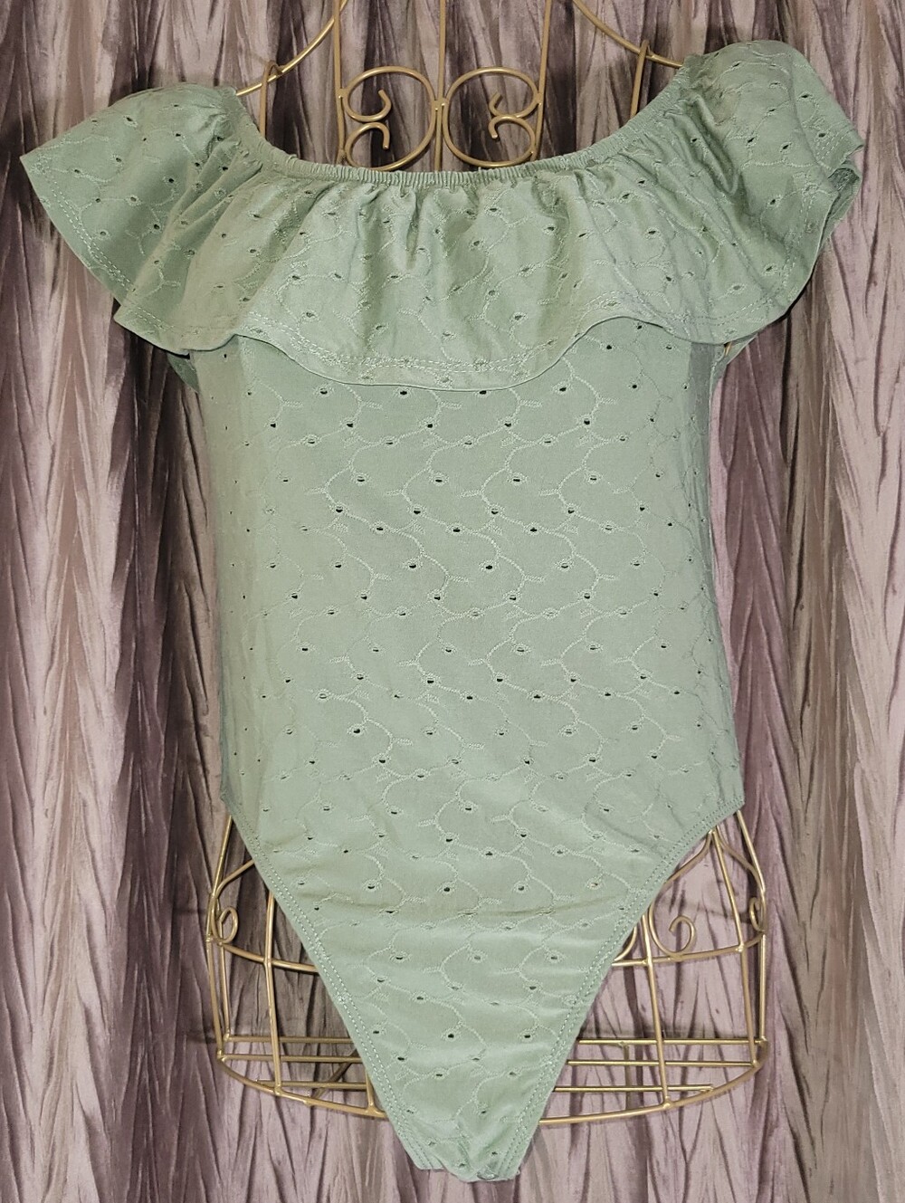 Eye Candy Sage Green Eyelet Ruffle Off-The-Shoulder Bodysuit Size M